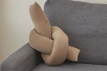 Picture of 375-005 Decorative Knot Cushion (63"x5")