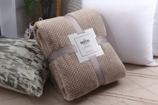 Picture of Soft Pineapple Grid Blanket (78.5"x59") - Khaki