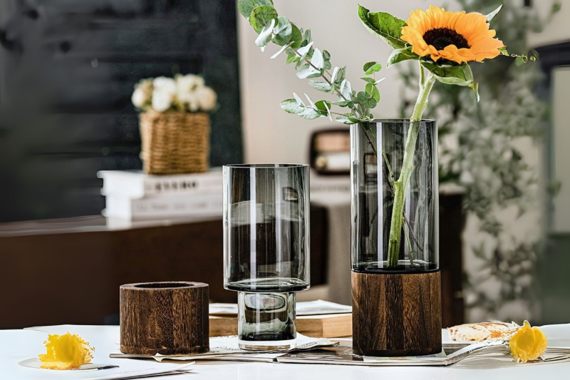 Picture of Elegant Glass Vase with Wooden Base